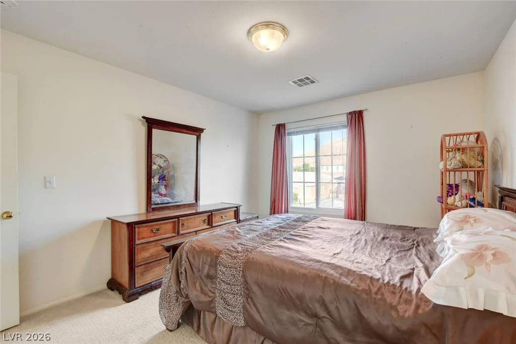 1131 Laguna Park, Las Vegas, NV 89110