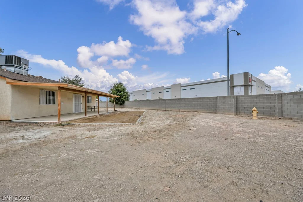 4290 Ripple River, Las Vegas, NV 89115