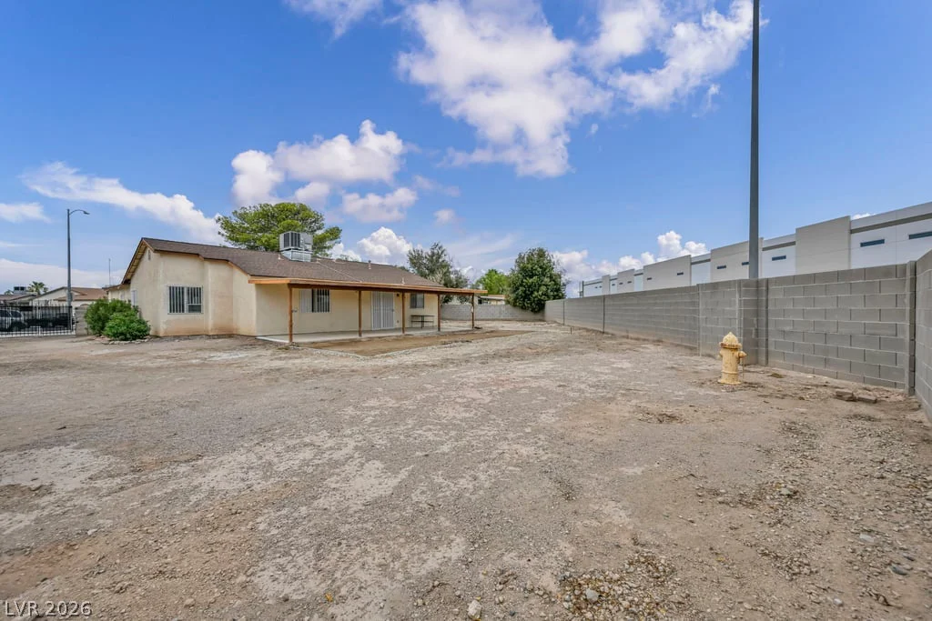 4290 Ripple River, Las Vegas, NV 89115