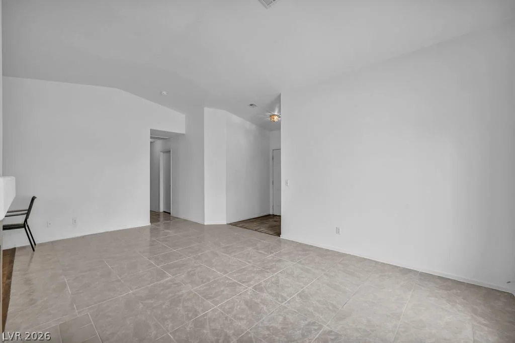 4290 Ripple River, Las Vegas, NV 89115