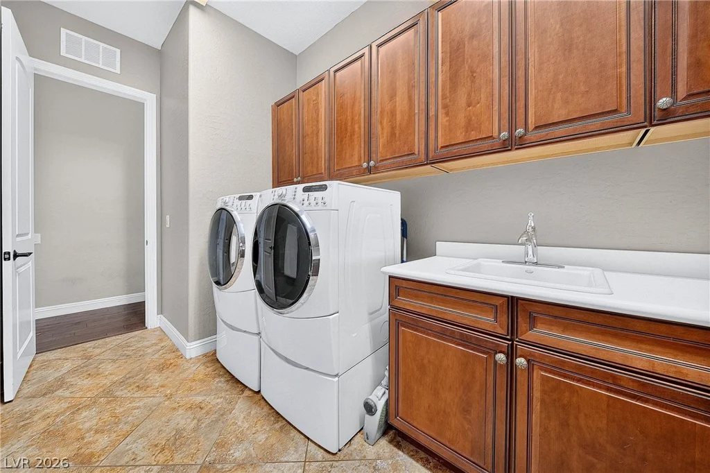 2900 Ferrand, Henderson, NV 89044