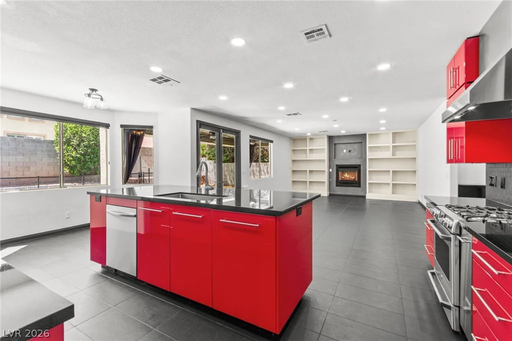 10425 Carmel Mountain, Las Vegas, NV 89144