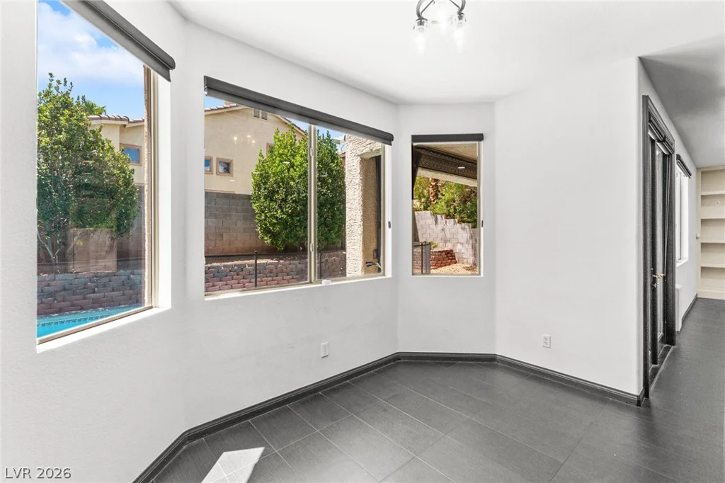 10425 Carmel Mountain, Las Vegas, NV 89144