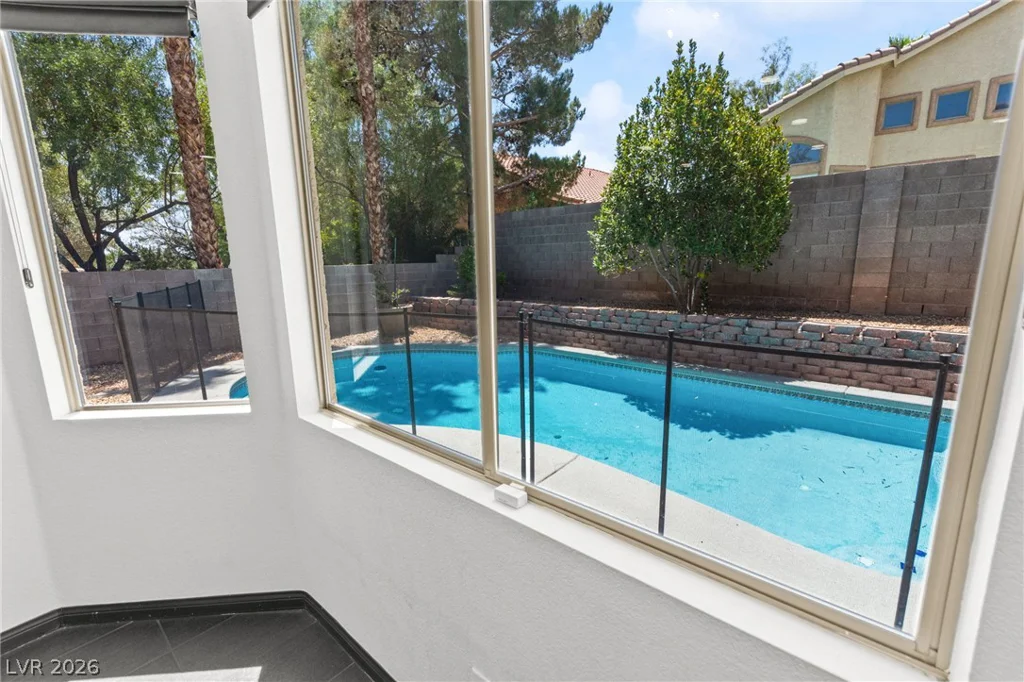 10425 Carmel Mountain, Las Vegas, NV 89144