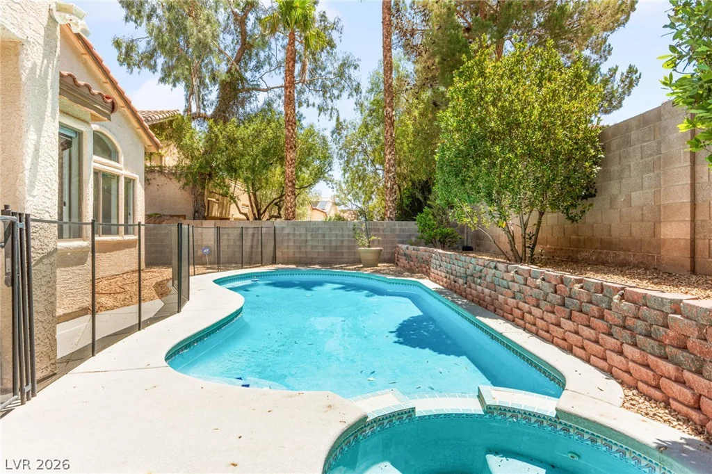 10425 Carmel Mountain, Las Vegas, NV 89144