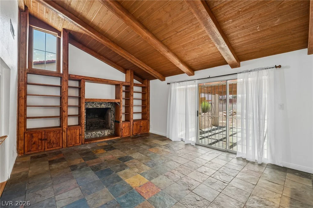 5829 Thor, Las Vegas, NV 89103