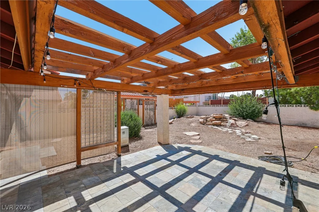 5829 Thor, Las Vegas, NV 89103