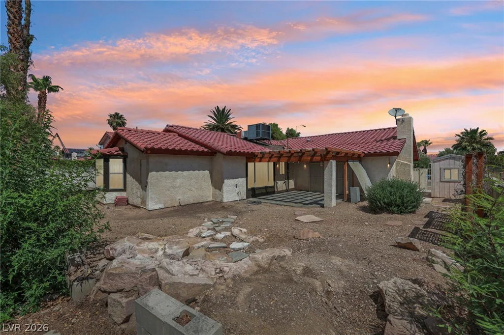 5829 Thor, Las Vegas, NV 89103