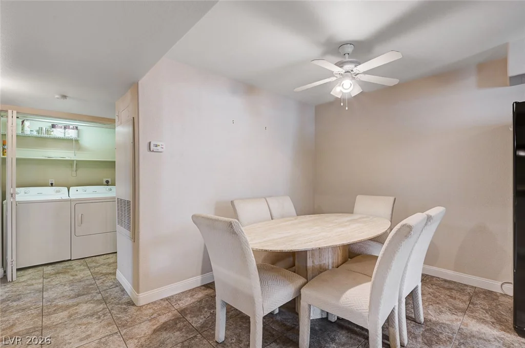 2725 Nellis, Las Vegas, NV 89121