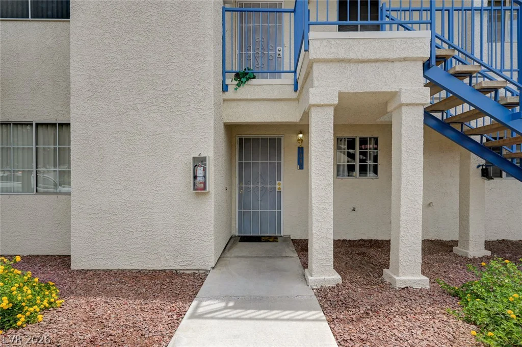 2725 Nellis, Las Vegas, NV 89121