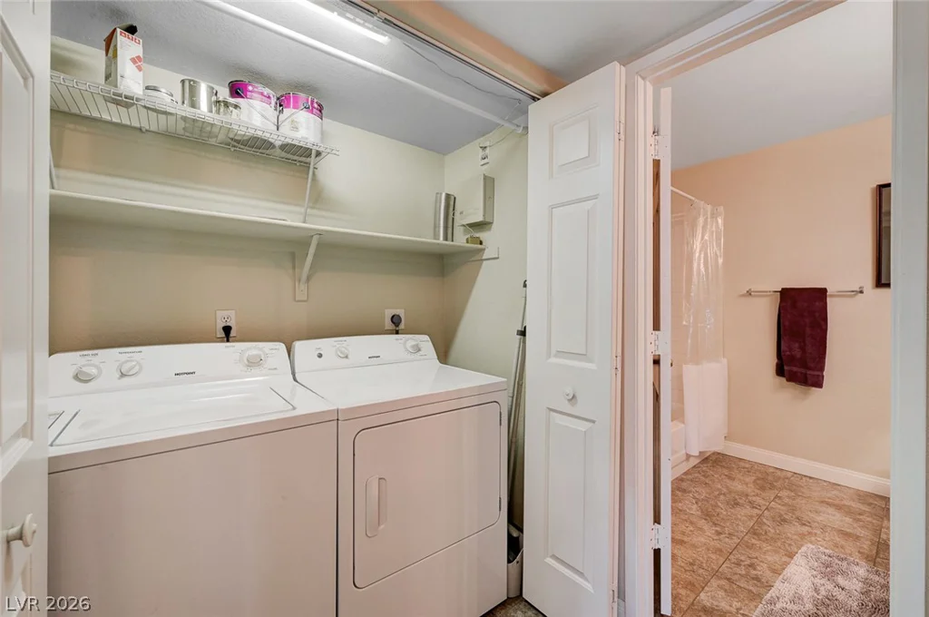 2725 Nellis, Las Vegas, NV 89121