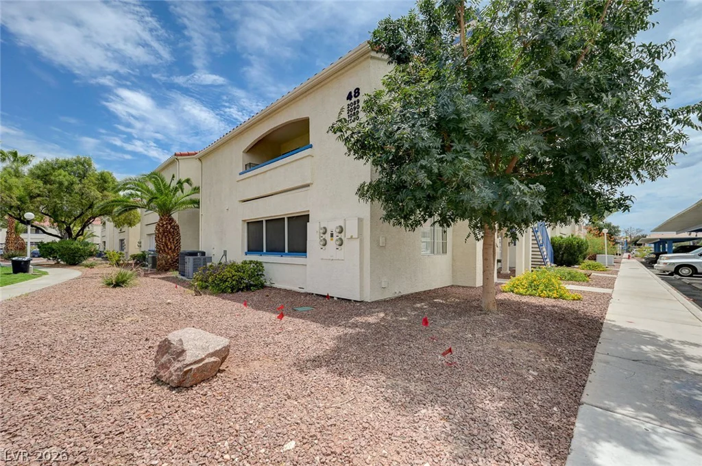 2725 Nellis, Las Vegas, NV 89121