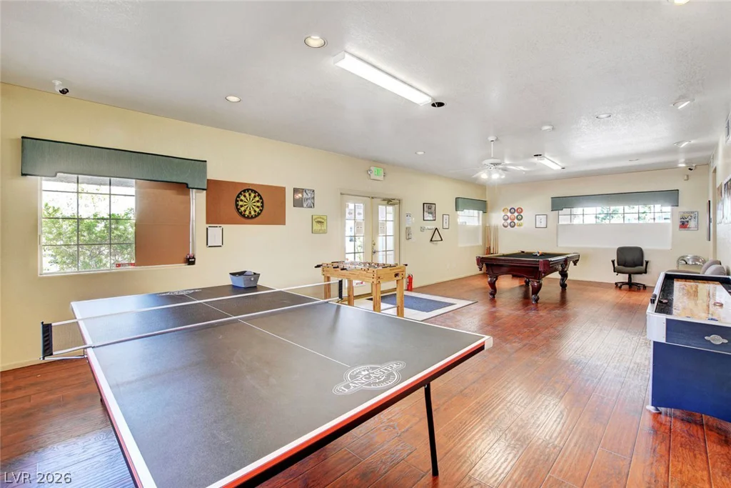 2725 Nellis, Las Vegas, NV 89121