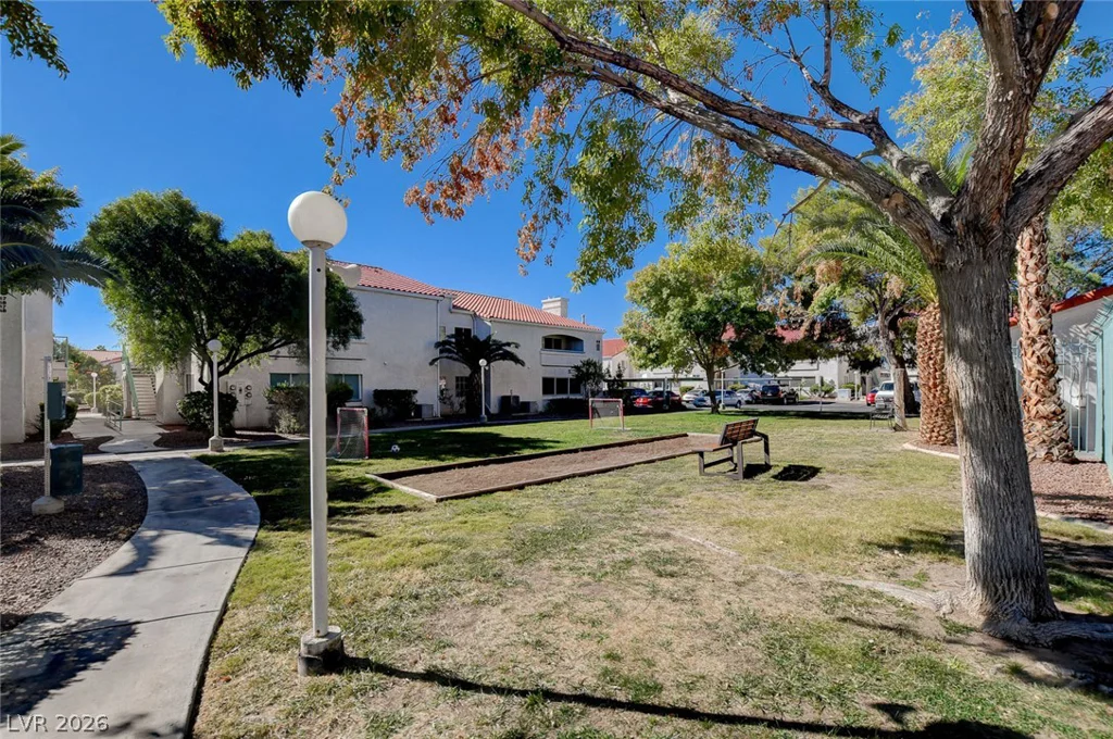 2725 Nellis, Las Vegas, NV 89121