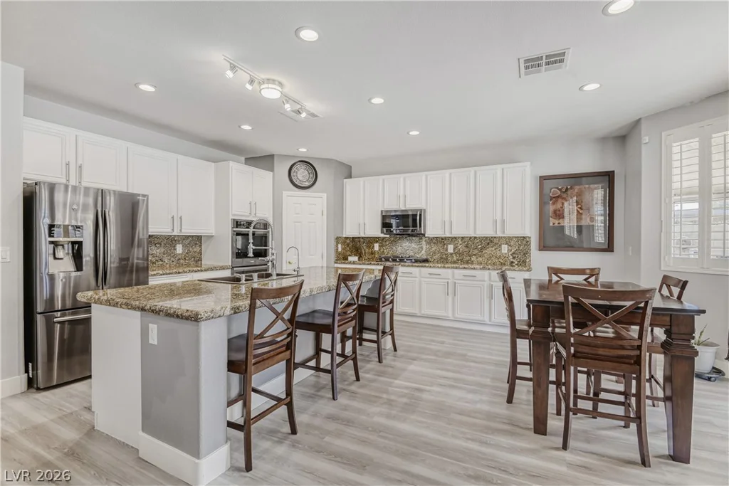 6103 Sundown Crest, Las Vegas, NV 89113