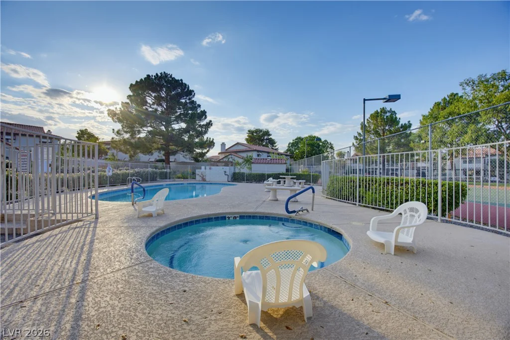 2720 Baycliff, Las Vegas, NV 89117