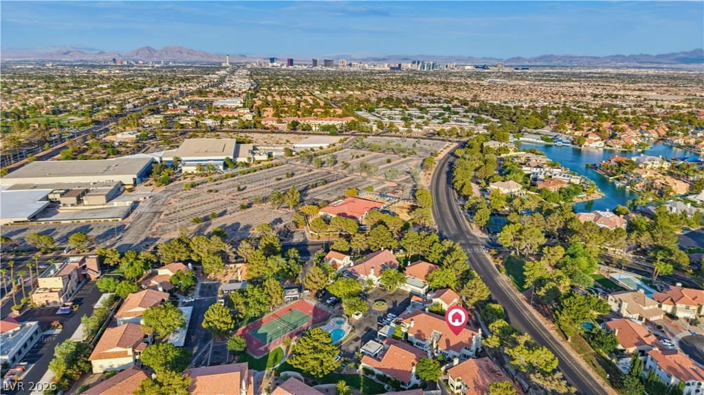2720 Baycliff, Las Vegas, NV 89117