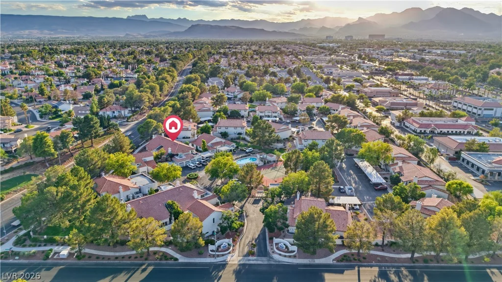 2720 Baycliff, Las Vegas, NV 89117