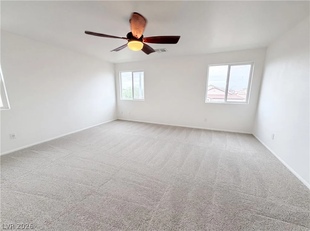 1911 Luxor Lights, North Las Vegas, NV 89081
