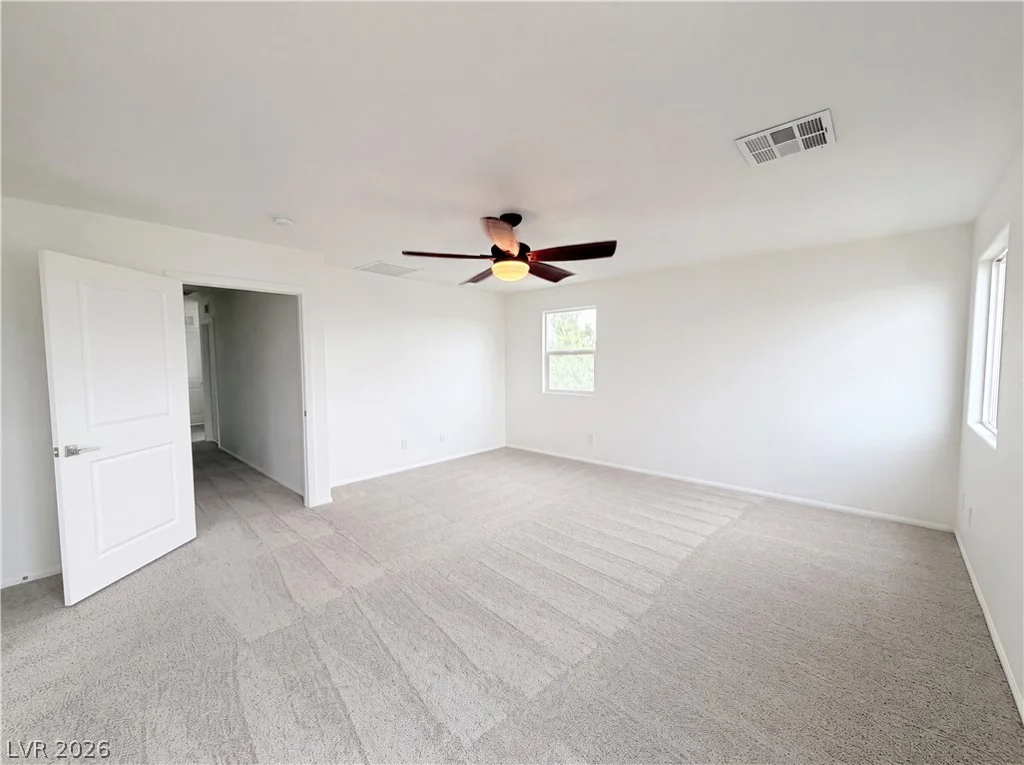1911 Luxor Lights, North Las Vegas, NV 89081