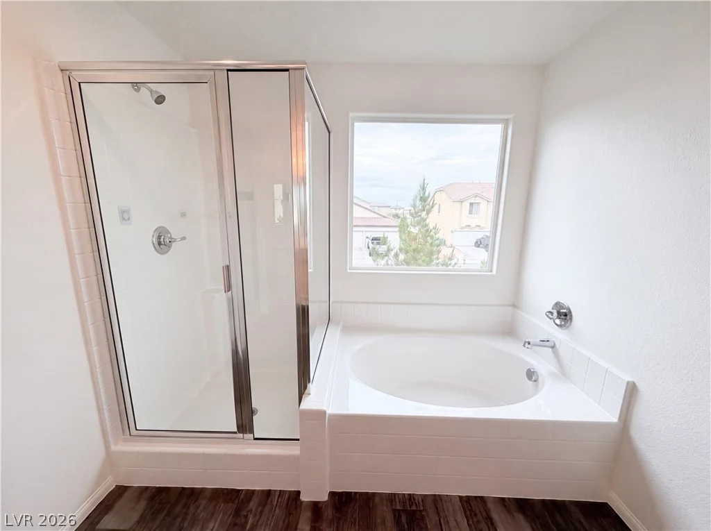 1911 Luxor Lights, North Las Vegas, NV 89081