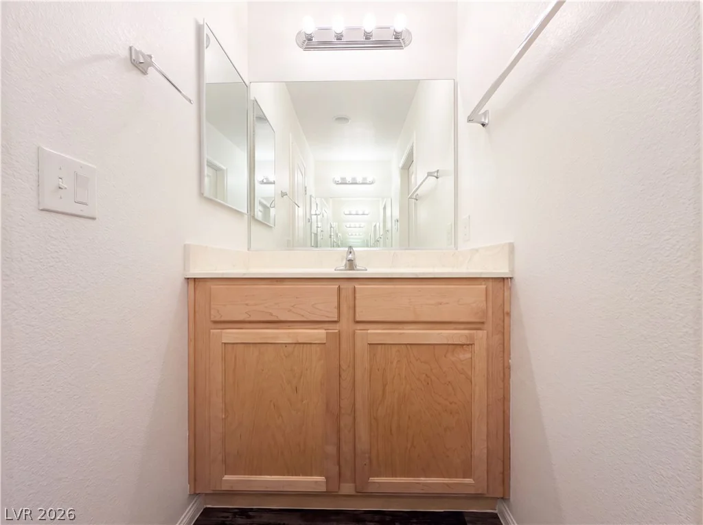 1911 Luxor Lights, North Las Vegas, NV 89081