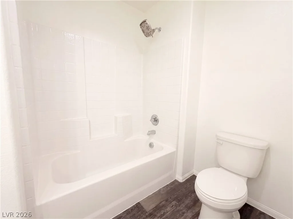 1911 Luxor Lights, North Las Vegas, NV 89081
