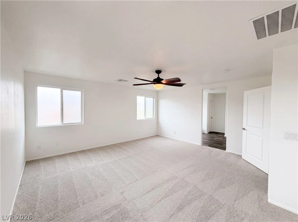 1911 Luxor Lights, North Las Vegas, NV 89081