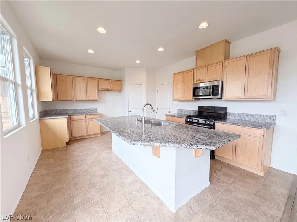 1911 Luxor Lights, North Las Vegas, NV 89081