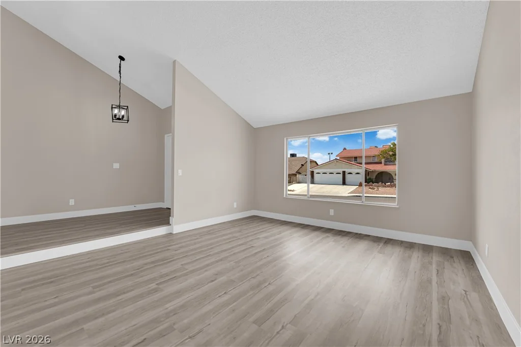 6320 Peppermill, Las Vegas, NV 89146