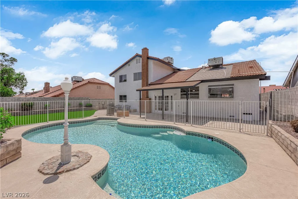 6320 Peppermill, Las Vegas, NV 89146