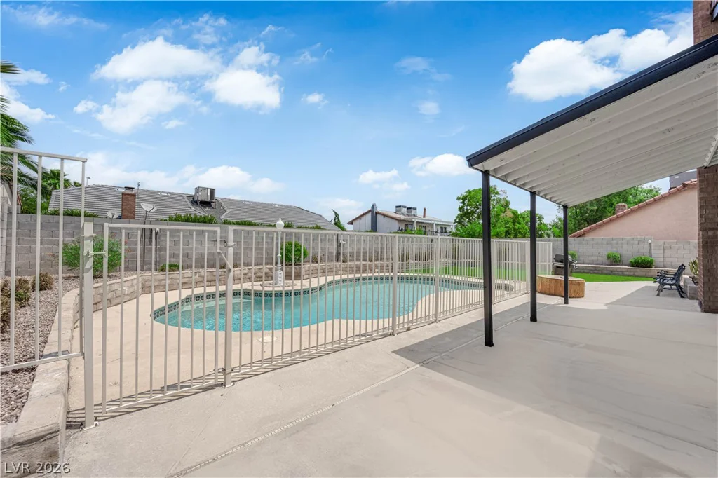 6320 Peppermill, Las Vegas, NV 89146