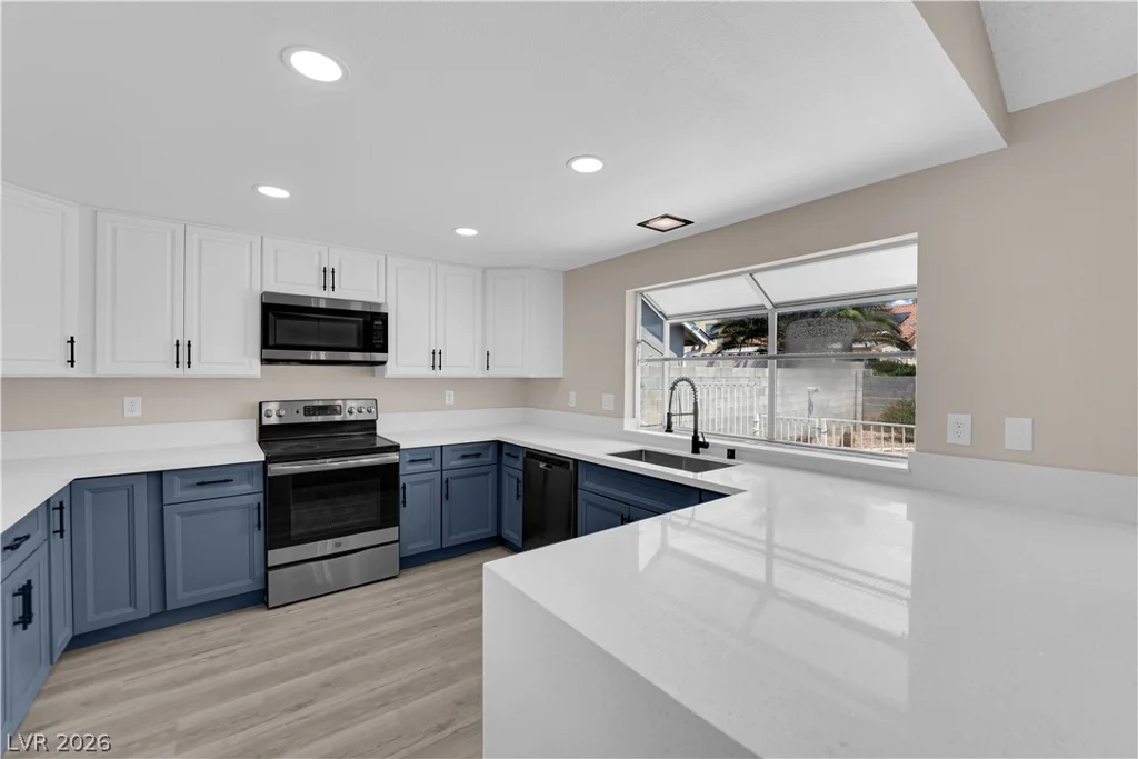 6320 Peppermill, Las Vegas, NV 89146