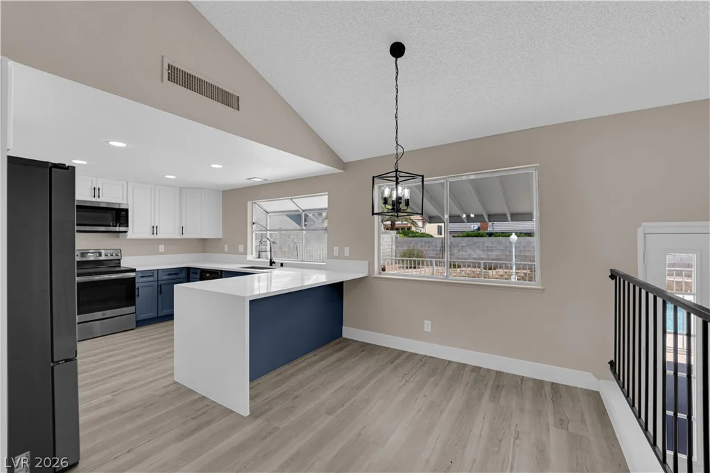 6320 Peppermill, Las Vegas, NV 89146