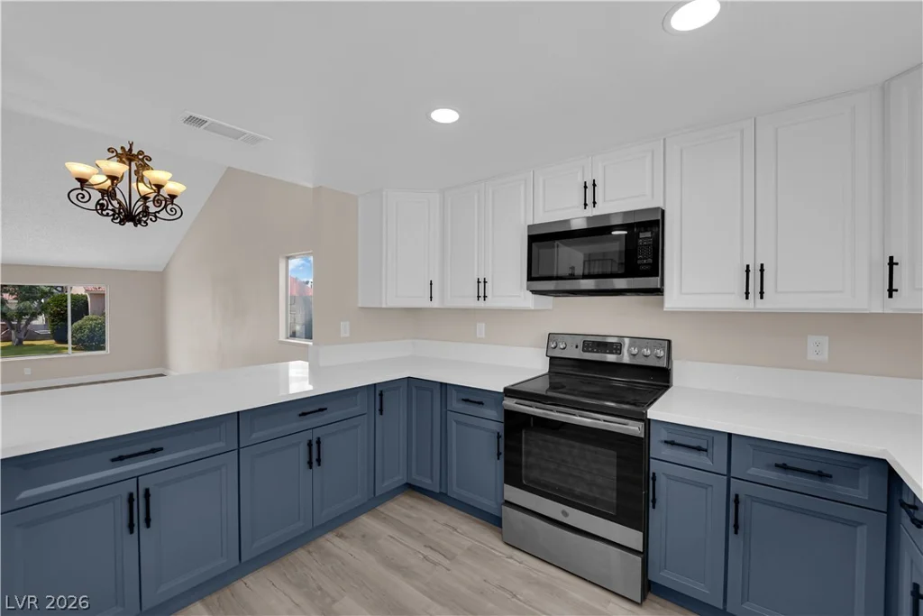 6320 Peppermill, Las Vegas, NV 89146