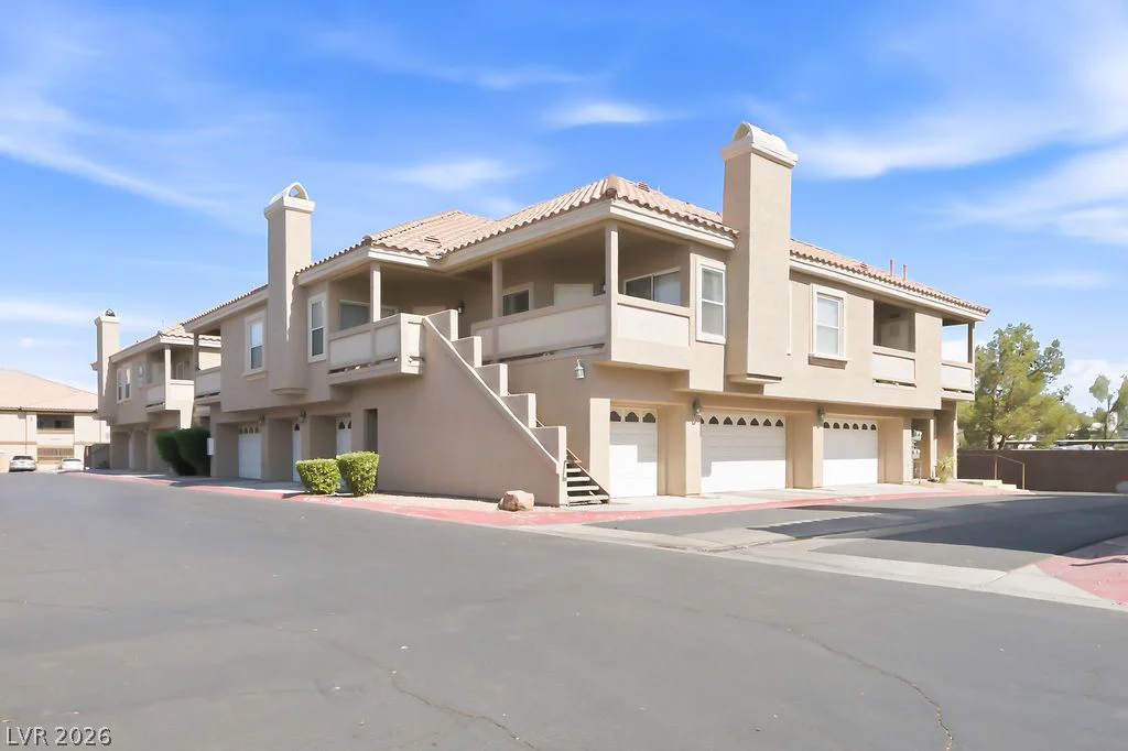 5125 Reno, Las Vegas, NV 89118
