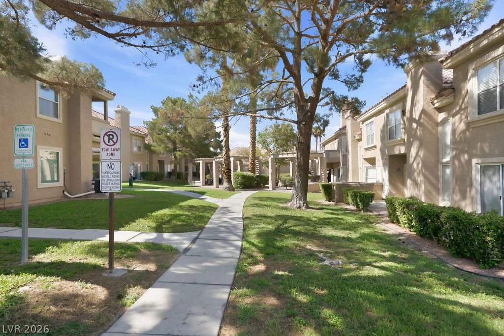 5125 Reno, Las Vegas, NV 89118