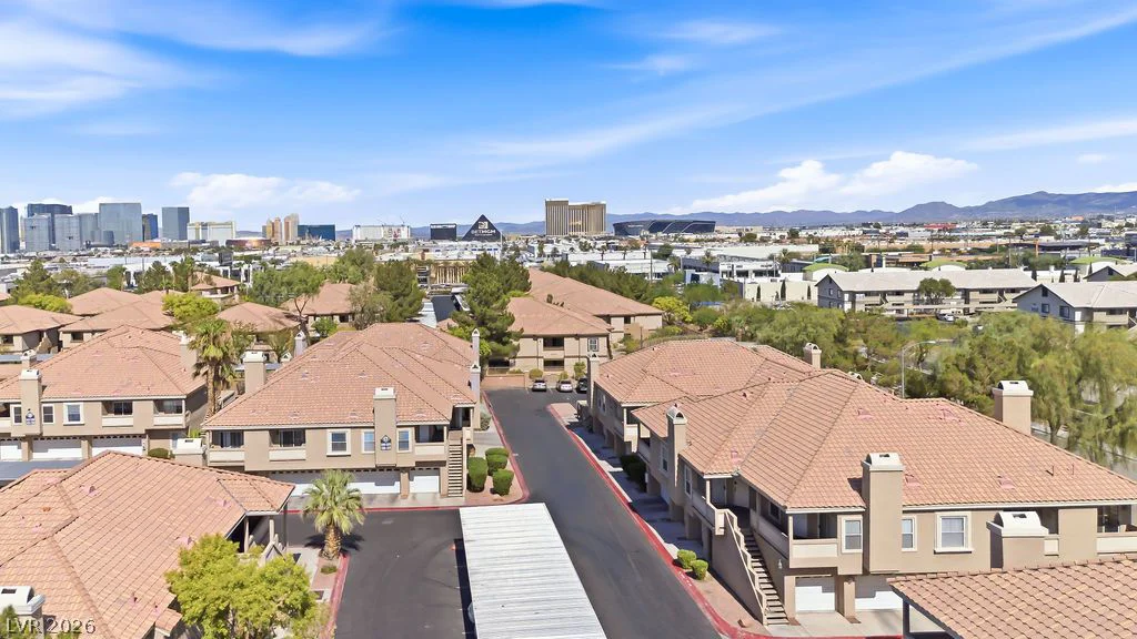 5125 Reno, Las Vegas, NV 89118
