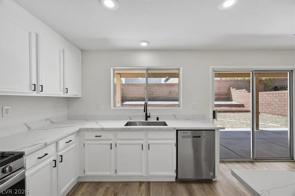211 Calvino, Las Vegas, NV 89183