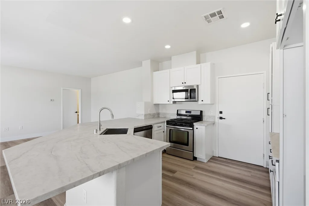 2050 Los Feliz, Las Vegas, NV 89156