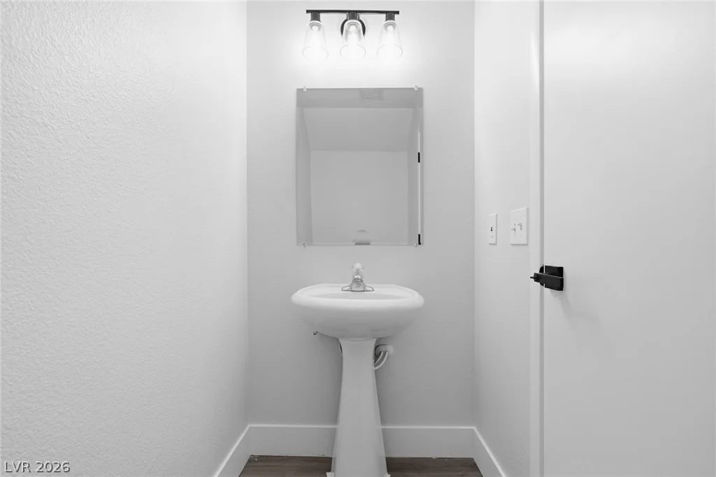 2050 Los Feliz, Las Vegas, NV 89156