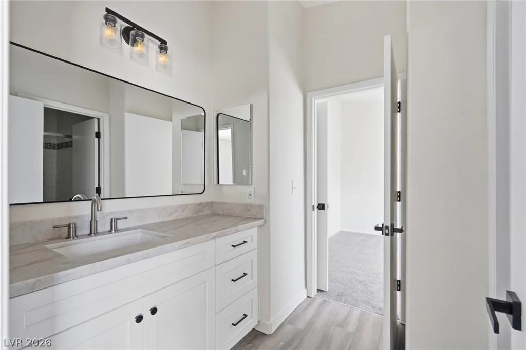 2050 Los Feliz, Las Vegas, NV 89156