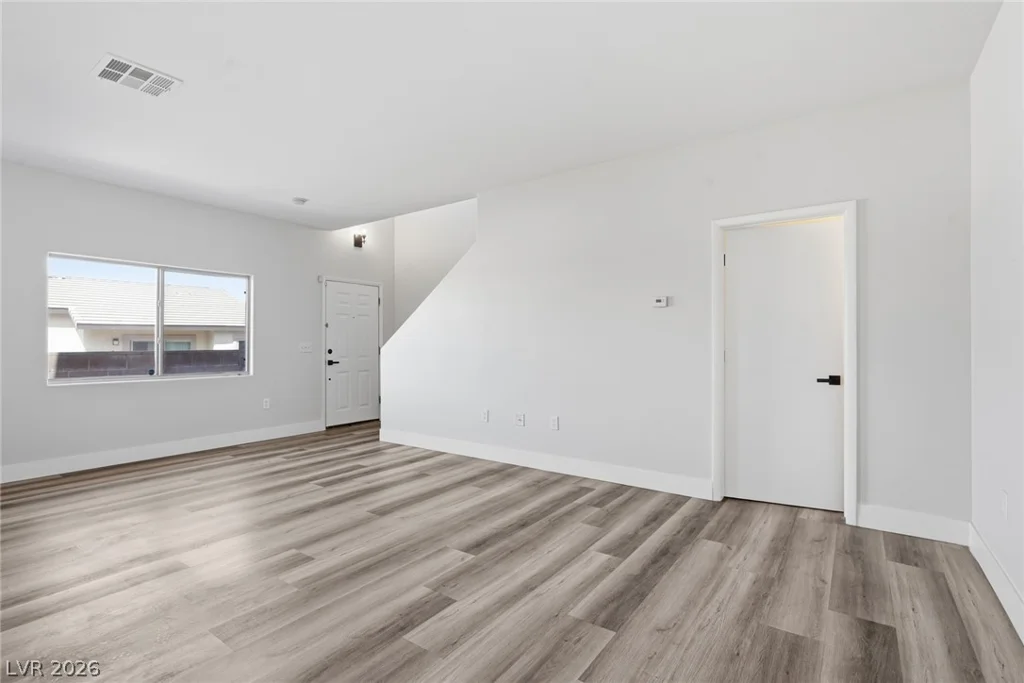 2050 Los Feliz, Las Vegas, NV 89156