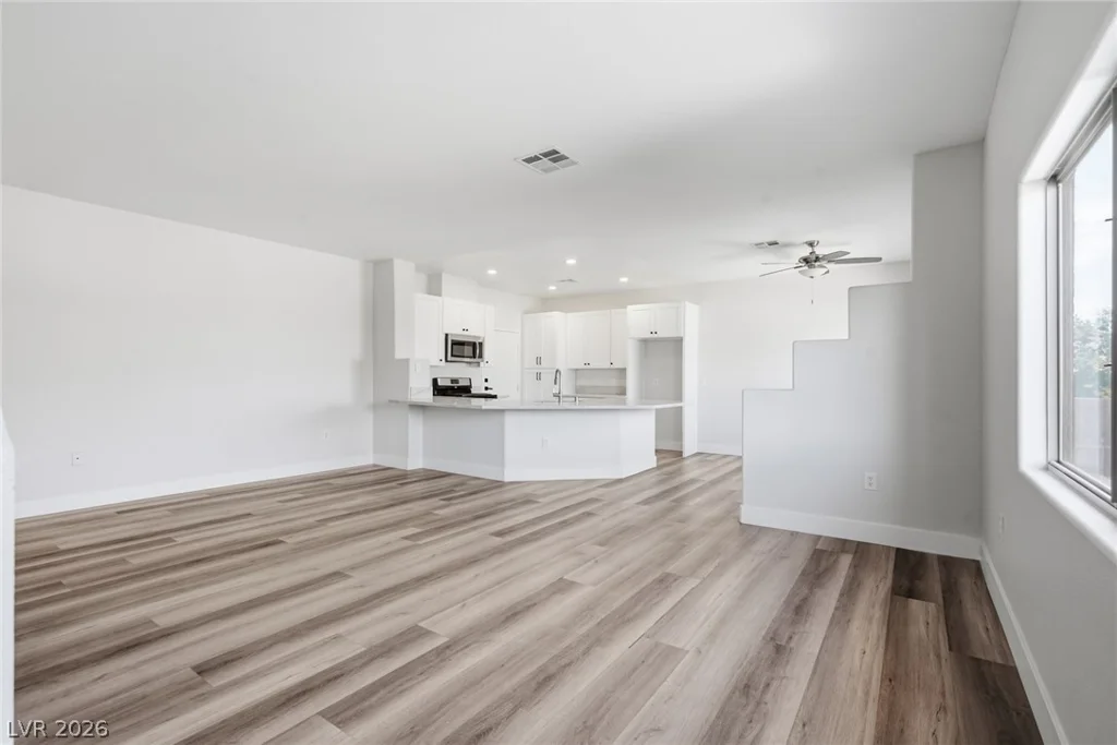 2050 Los Feliz, Las Vegas, NV 89156