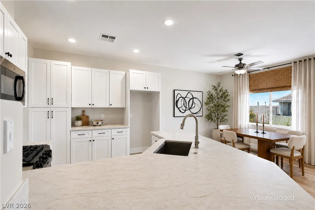 2050 Los Feliz, Las Vegas, NV 89156
