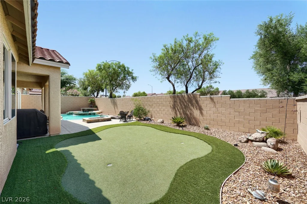9522 Quiet Valley, Las Vegas, NV 89149