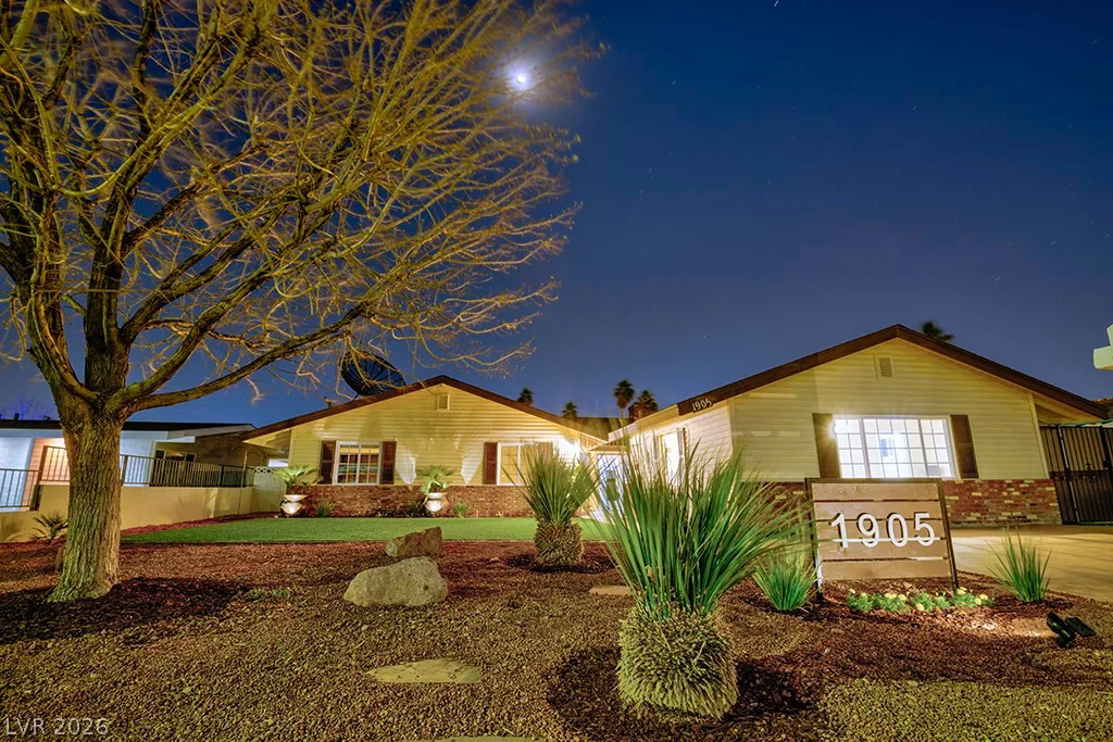 1905 16th, Las Vegas, NV 89104