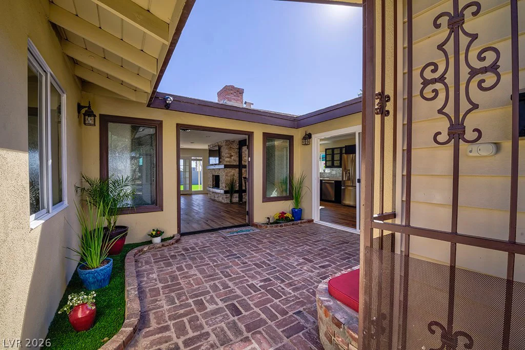 1905 16th, Las Vegas, NV 89104