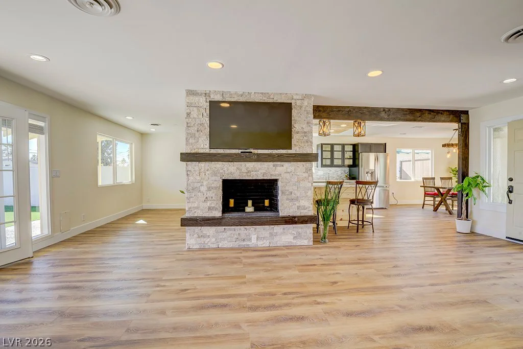 1905 16th, Las Vegas, NV 89104