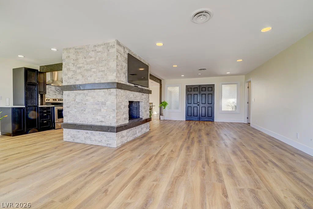 1905 16th, Las Vegas, NV 89104
